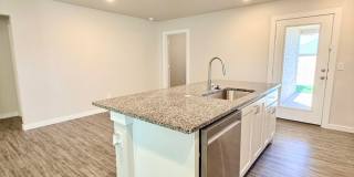 Pre-Leasing for July - 3 Bedroom 2 Bath Home In Elm Meadows! Gallery 9