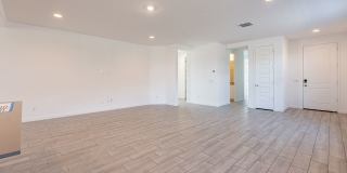 Now Leasing in Asante – 4 Bed Single Story w/ Modern Finishes Gallery 12