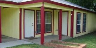 1613 Walton Walker Drive - A Gallery 1