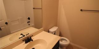 534 Creekside Circle Gallery 9