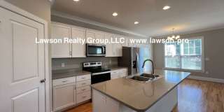 Upscale Three Bedroom in Colonial Green with Garage Upscale Three Bedroom in Colonial Green with Garage Gallery 18