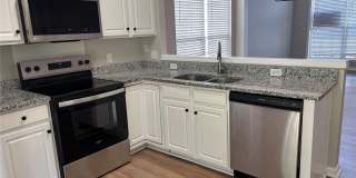 2435 Normancrest Court Gallery 8