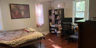 2919 Harvey Street Gallery 21