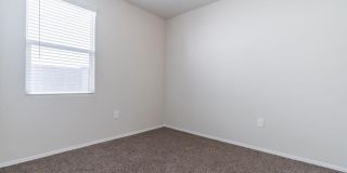 5206 E Gummite Drive Gallery 17
