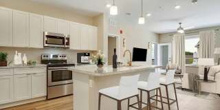 Silverado Apartments Gallery 24