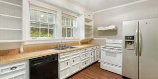 3 Bedroom 1.5 Bath House on Lookout Mountain Gallery 1
