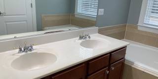 3301 CASTLE RIDGE Circle Gallery 34