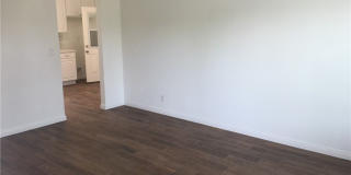 2408 Carlton Gallery 14