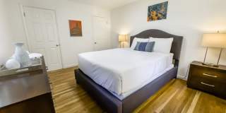 235 Cardinal Medeiros Avenue - 1 Gallery 14