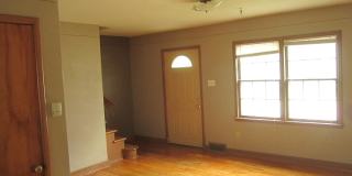 2407 Knapp St Gallery 4