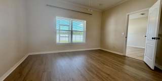 Beautiful 3/2 home near Lake Nona ~ Fenced In Yard ~ LVP & Tile Flooring ~ Community Pool! Gallery 15