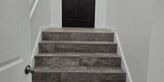 114 100 E Gallery 1