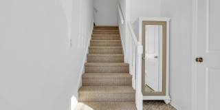 548 Washington Boulevard Gallery 12