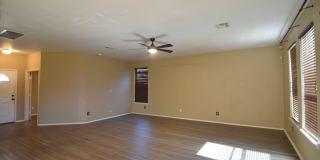 502 E Libra Dr Gallery 9