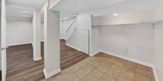 1932 SUMMIT Place NE Gallery 19