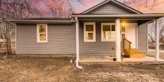 Charming 3-Bedroom Home in Pontiac! Gallery 1