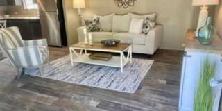 79 Lakeside Lane Gallery 1