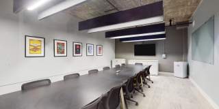 2000 Post Gallery 42