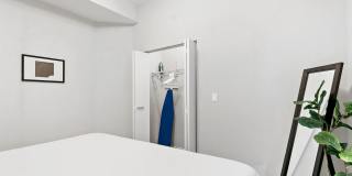 2151-2153 W Division St Gallery 34
