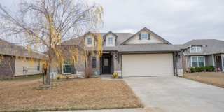 4 bed/2 bath! Gallery 1