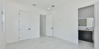 2816 CORRINE Street Gallery 25
