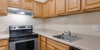 Parkway Apartments Gallery 13