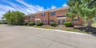 Greenwood Oaks Townhomes Gallery 1