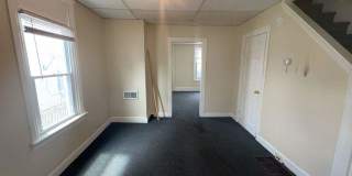 124 Ray St Gallery 4