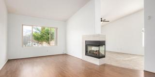 9162 N TREASURE MOUNTAIN Drive Gallery 5