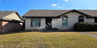 Cozy Duplex near Richland Mall Gallery 1