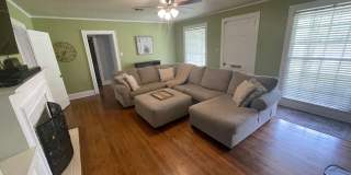 Spacious South Highlands 2 Bedroom Home with flex rooms! Gallery 4