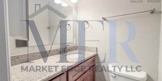 1003 West Howe Street Gallery 27