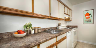 Seneca Club Apartments Gallery 3