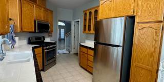 Spacious 2 Bed, 2.5 Bath Home with Loft, Vaulted Ceilings & Private Yard Gallery 8