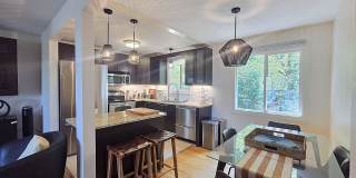 $1,950 - 2 Bed / 1 Bath Fully Furnished Condo in Secure Building in Rockwood/Manito Neighborhood Gallery 8