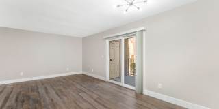 Modern Condo in Guard-Gated Community! Gallery 9