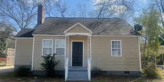 Charming three bedroom two bathroom home in Augusta Road neighborhood! Charming three bedroom two bathroom home in Augusta Road neighborhood! Gallery 1