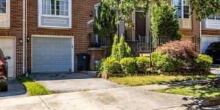 8329 FOUNDERS WOODS Way Gallery 1