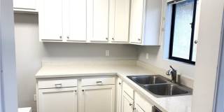 10885 Walnut Street Gallery 3