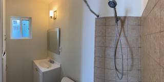 2219 Glendon Ave Gallery 8