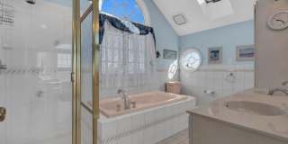 5 New York Boulevard Gallery 39