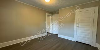 1034 Ridge Avenue Gallery 12