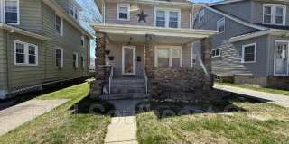 86 School St Gallery 1