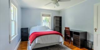 37 Sanborn Ave Gallery 22