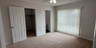 6126 Fulton Ave Gallery 9