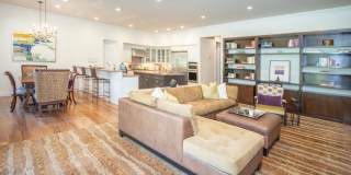 Stunning 4Bed/5bath Home in Kentfield Gallery 21