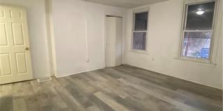 113 Kirkpatrick St Gallery 18