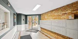 Van Dyke Apartments Gallery 12