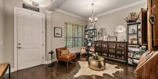 3007 W PALMIRA Avenue Gallery 8