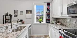 1765 Townsend Street Gallery 19